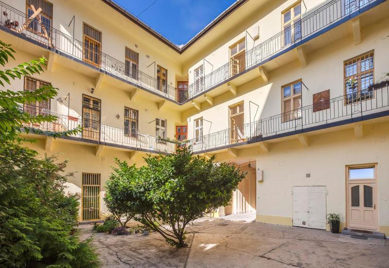 Doubledoor Apartamento *